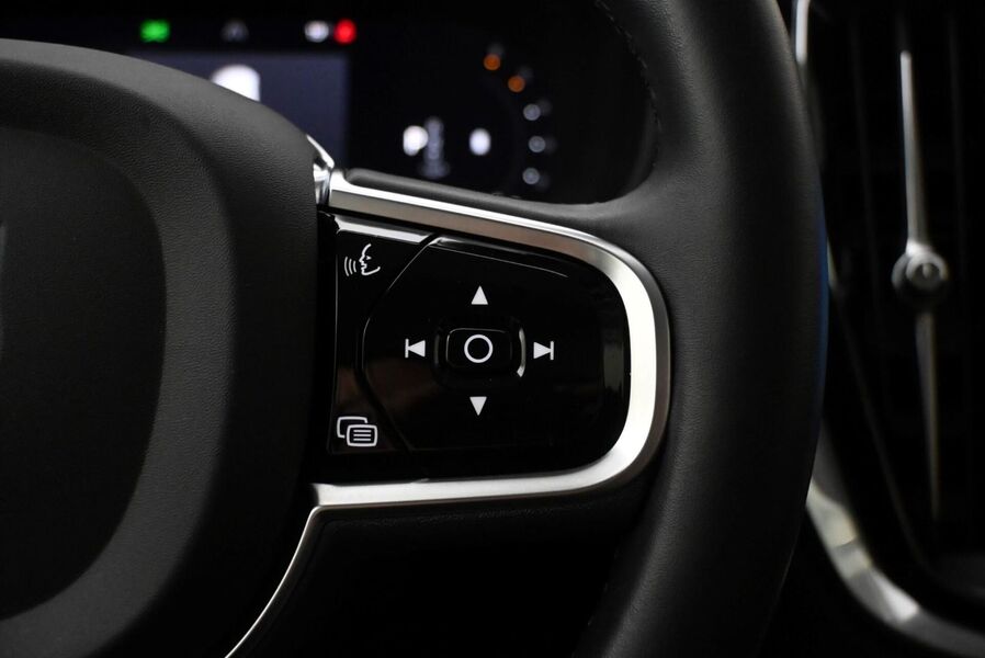 Volvo V60 Cross Country vaihtoauto