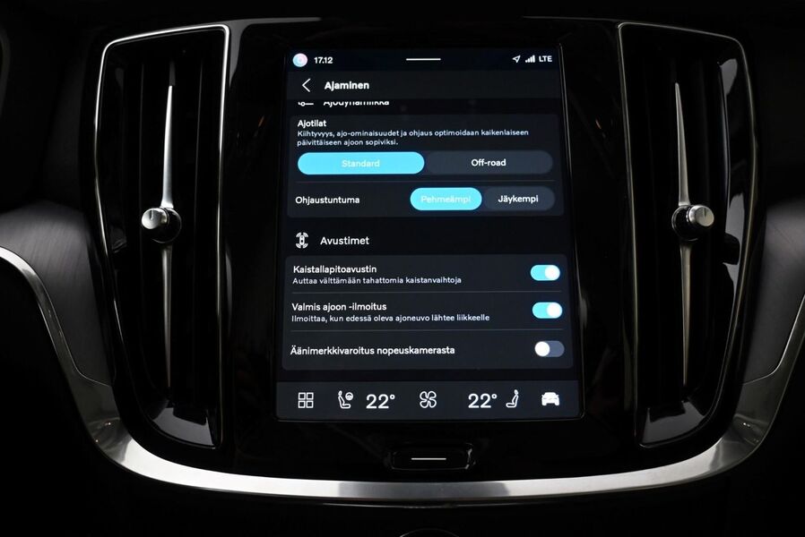 Volvo V60 Cross Country vaihtoauto