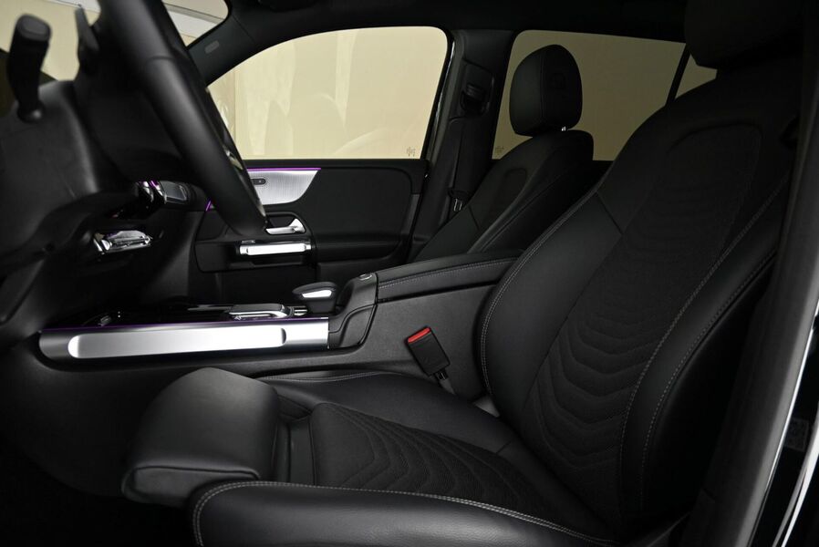 Mercedes-Benz EQB vaihtoauto