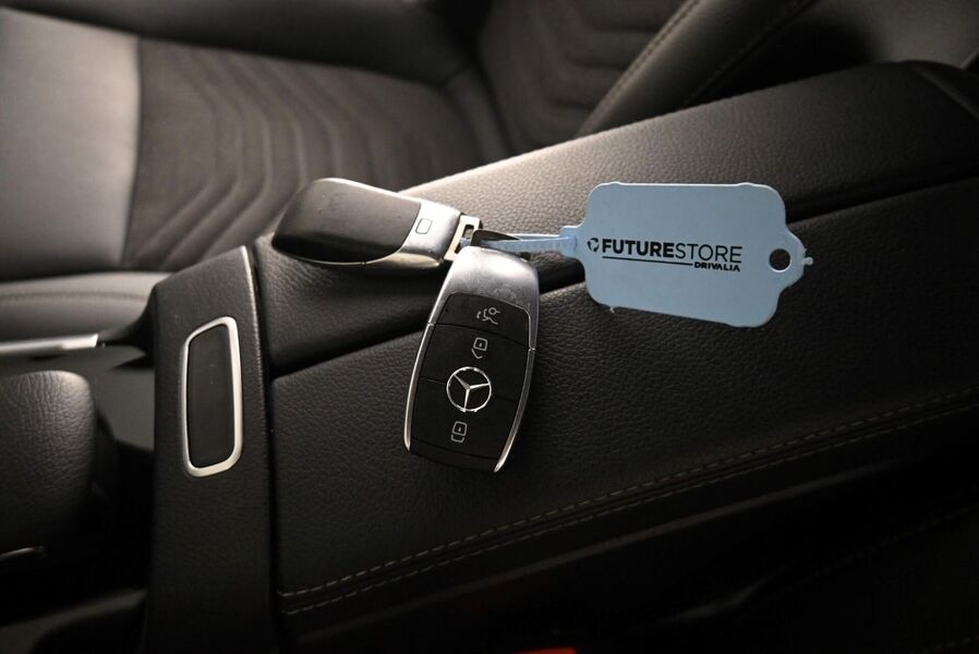 Mercedes-Benz EQB vaihtoauto