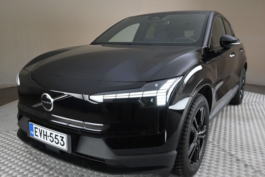 Volvo EX30 vaihtoauto