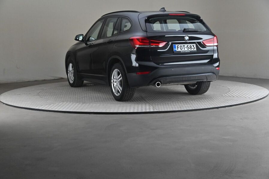 BMW X1 vaihtoauto