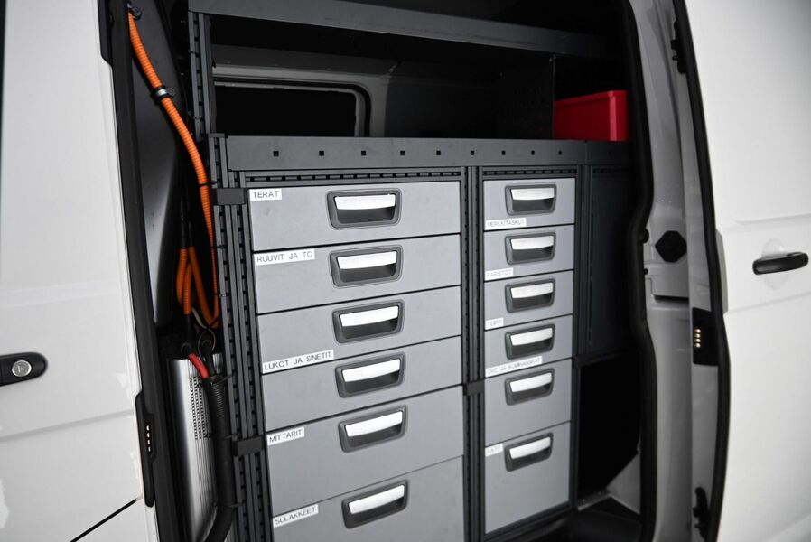 Volkswagen Transporter vaihtoauto