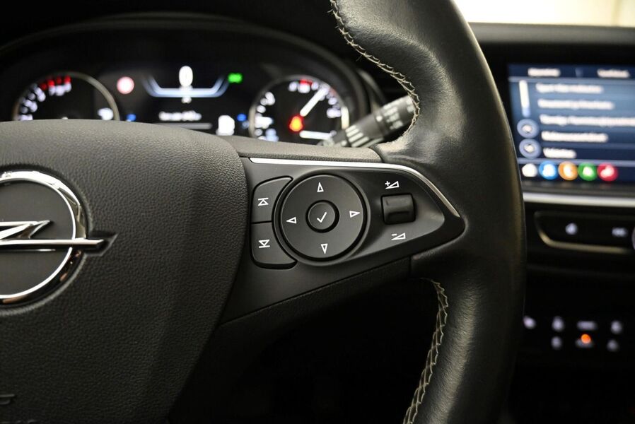 Opel Insignia vaihtoauto