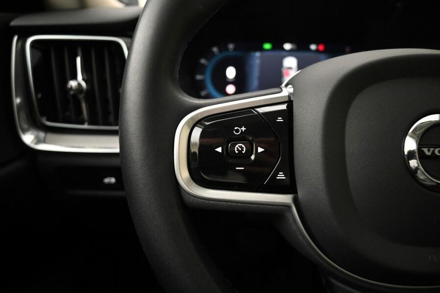 Volvo V60 Cross Country vaihtoauto