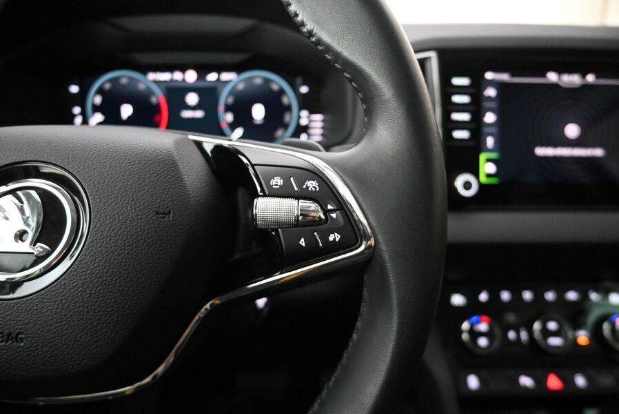 Skoda Karoq vaihtoauto