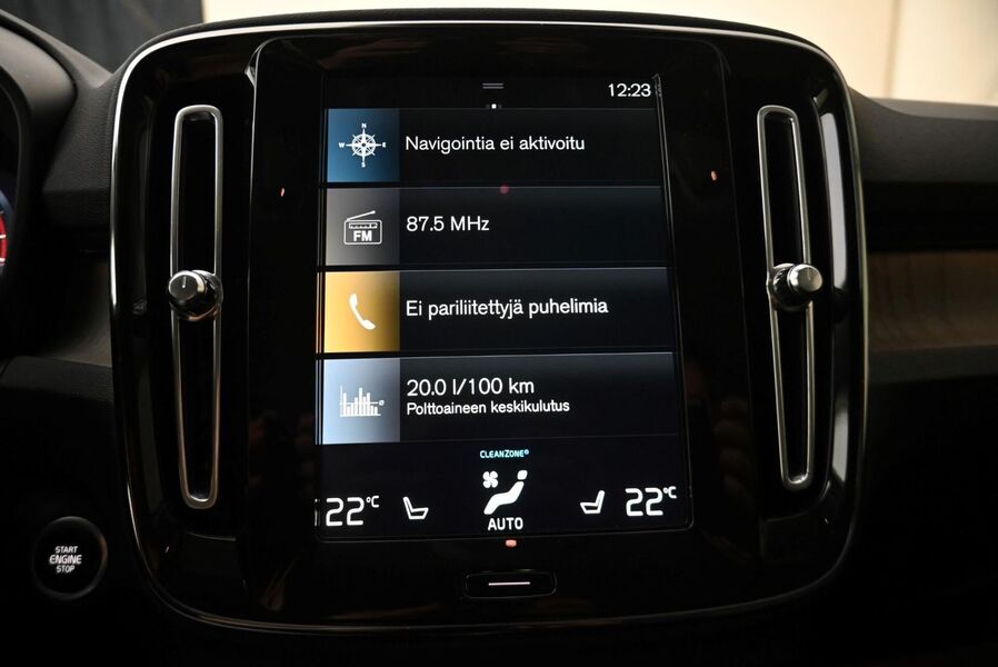 Volvo XC40 vaihtoauto