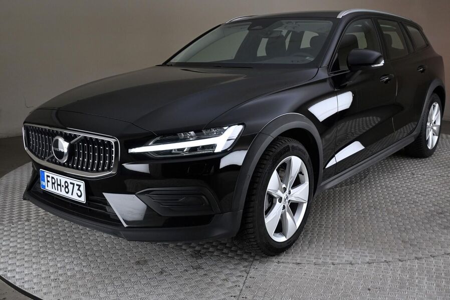 Volvo V60 Cross Country vaihtoauto