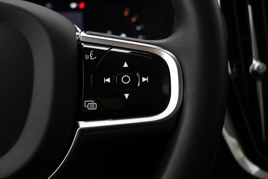 Volvo V60 Cross Country vaihtoauto