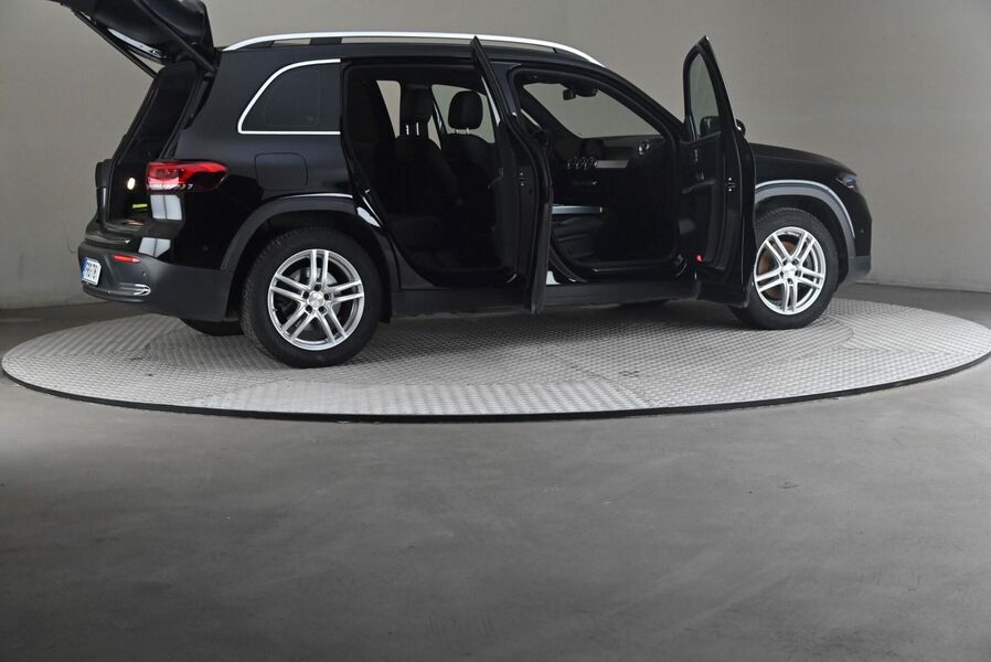 Mercedes-Benz EQB vaihtoauto