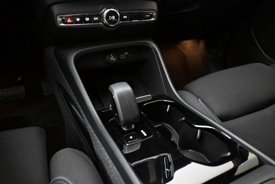 Volvo C40 vaihtoauto