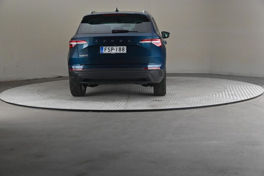 Skoda Karoq vaihtoauto