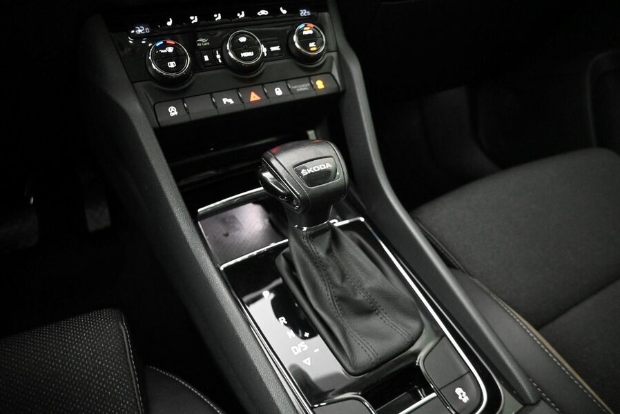 Skoda Karoq vaihtoauto