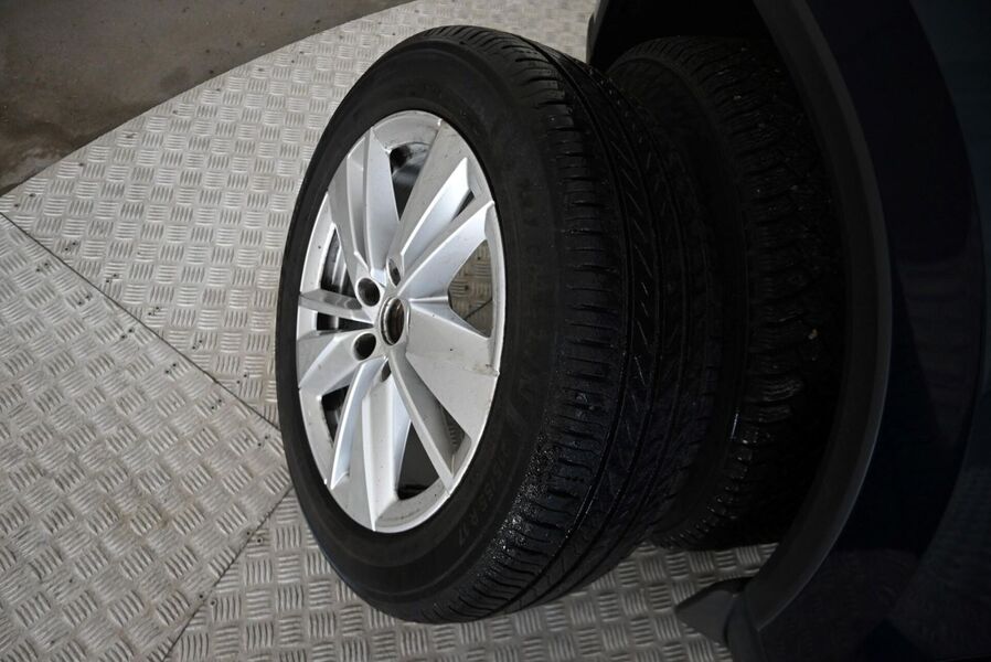 Skoda Karoq vaihtoauto