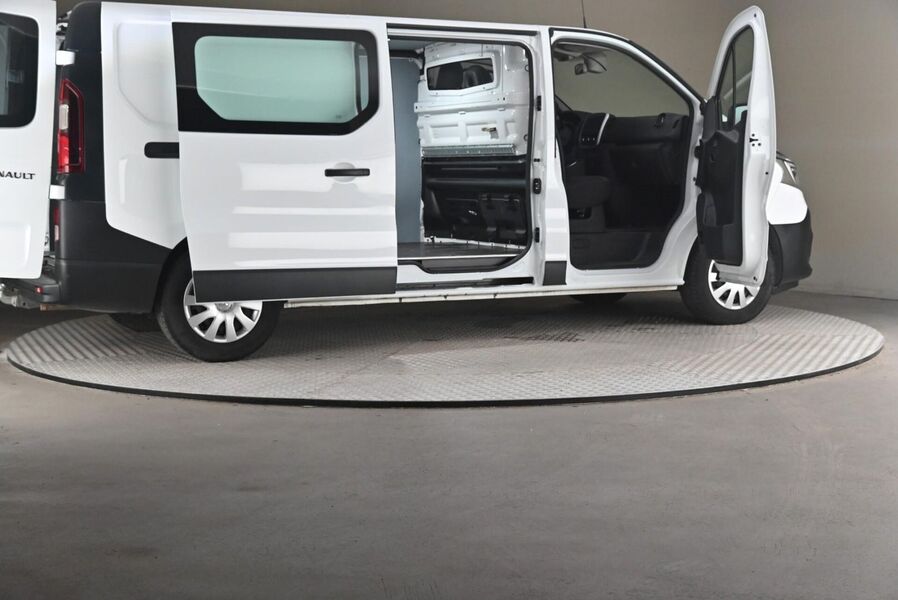 Renault Trafic vaihtoauto