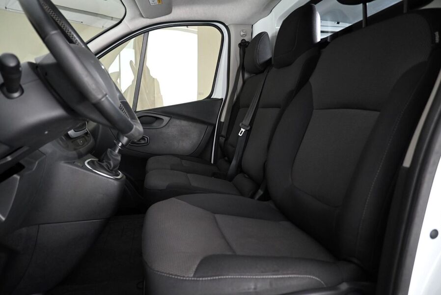 Renault Trafic vaihtoauto