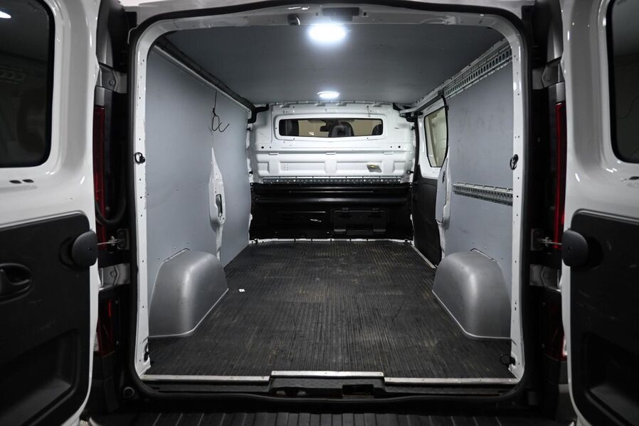 Renault Trafic vaihtoauto