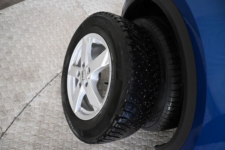 Volkswagen T-Roc vaihtoauto