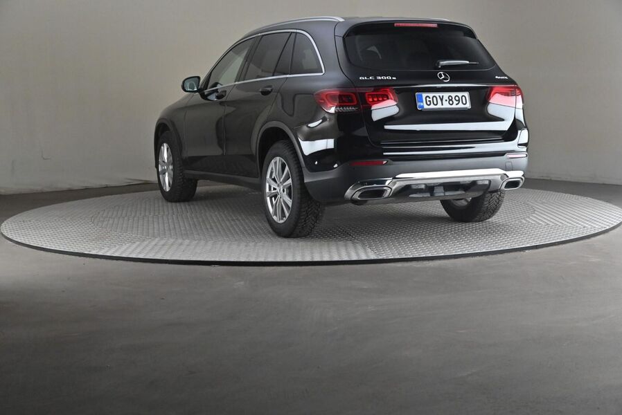 Mercedes-Benz GLC vaihtoauto