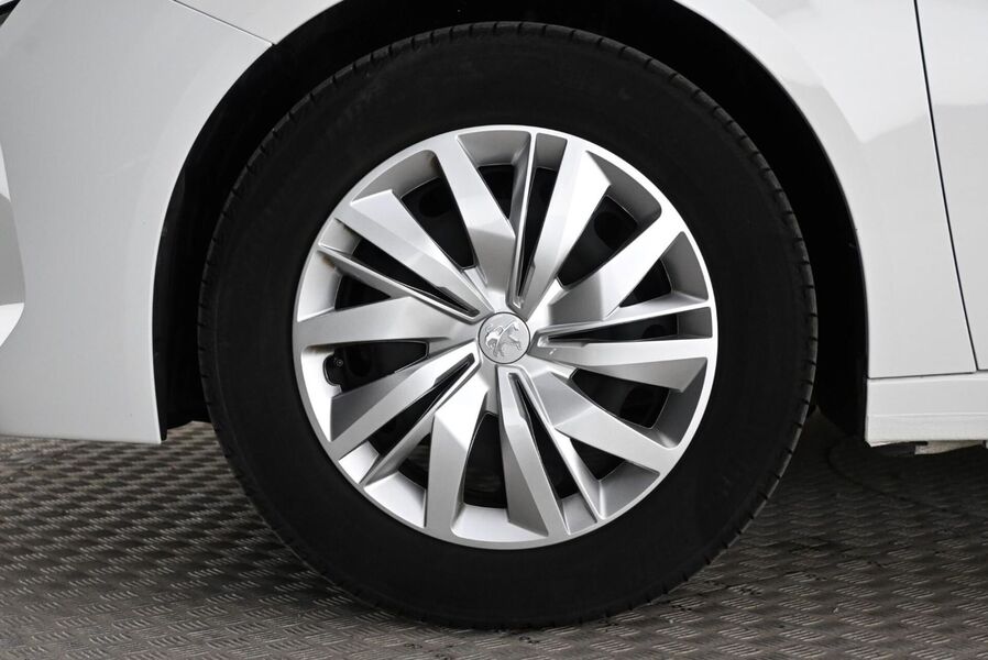 Peugeot 208 vaihtoauto
