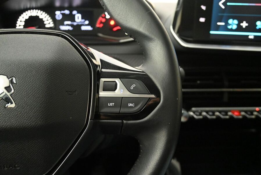 Peugeot 208 vaihtoauto