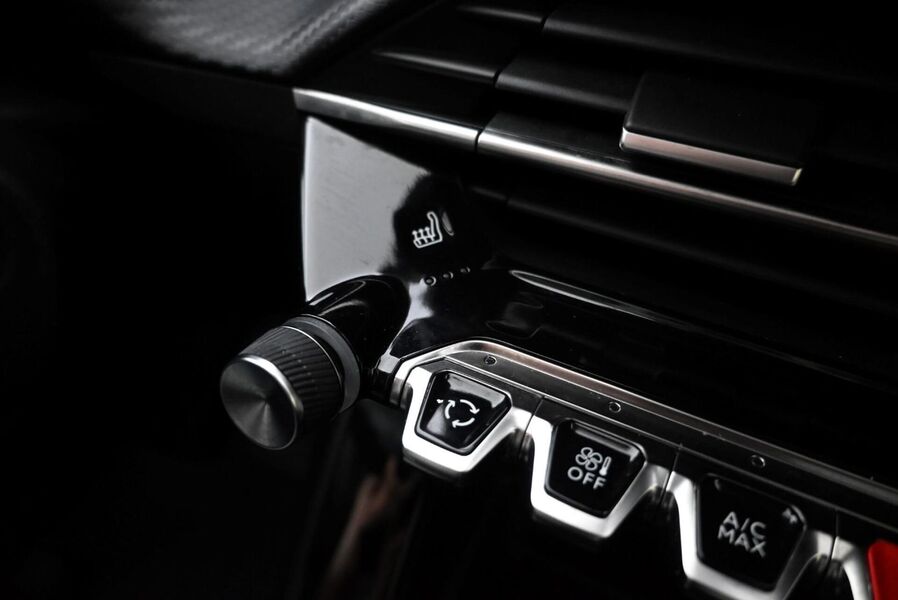 Peugeot 208 vaihtoauto