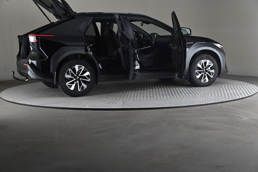 Toyota bZ4X vaihtoauto