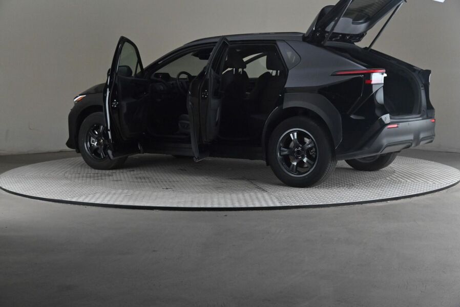Toyota bZ4X vaihtoauto