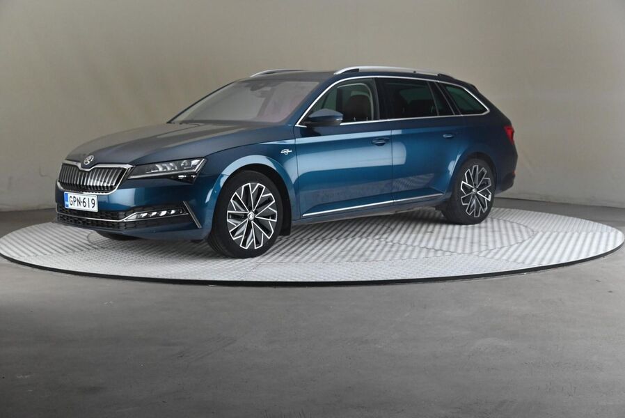 Skoda Superb vaihtoauto