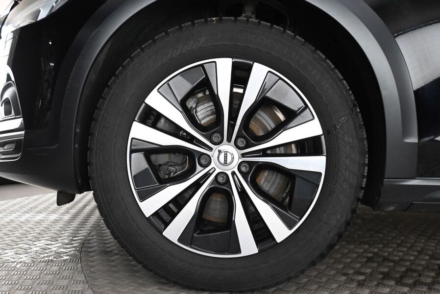 Volvo V90 Cross Country vaihtoauto