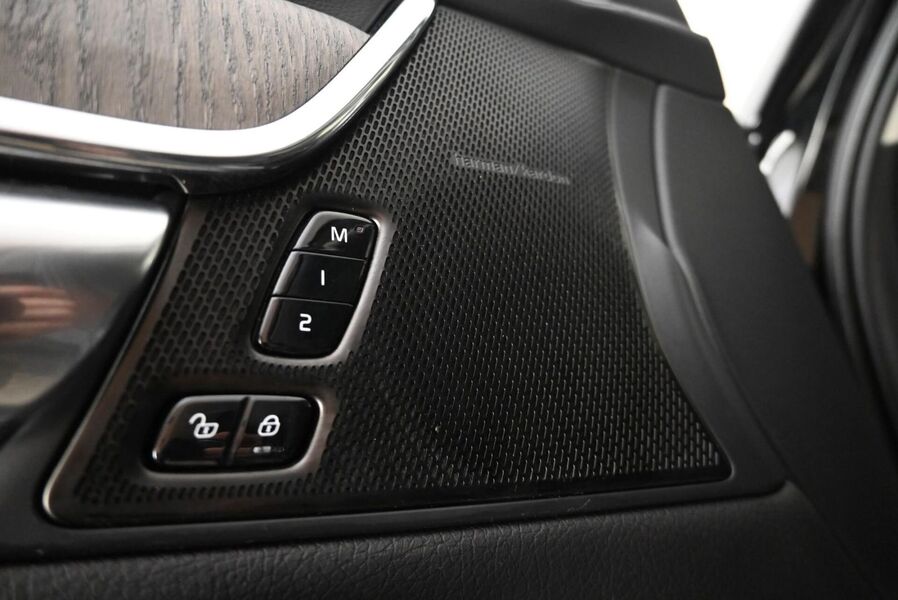 Volvo V90 Cross Country vaihtoauto