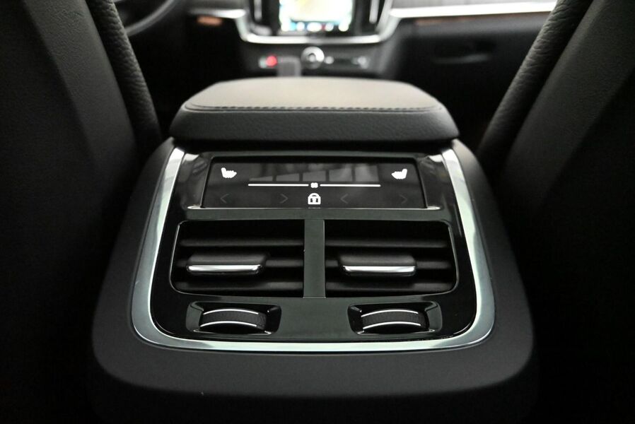 Volvo V90 Cross Country vaihtoauto