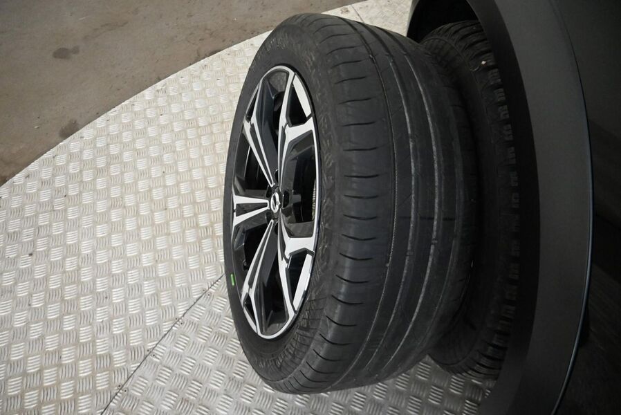 Volvo V90 Cross Country vaihtoauto