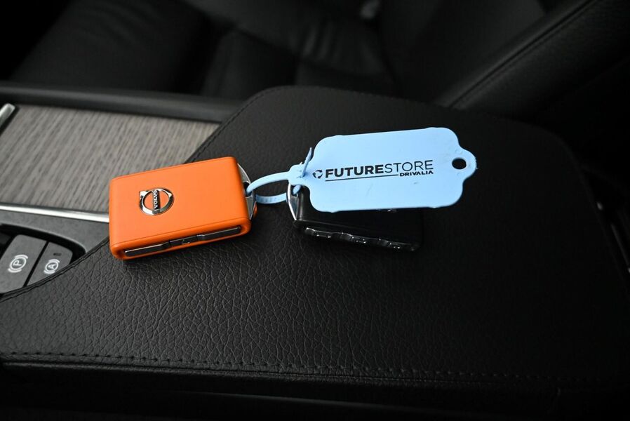 Volvo V90 Cross Country vaihtoauto