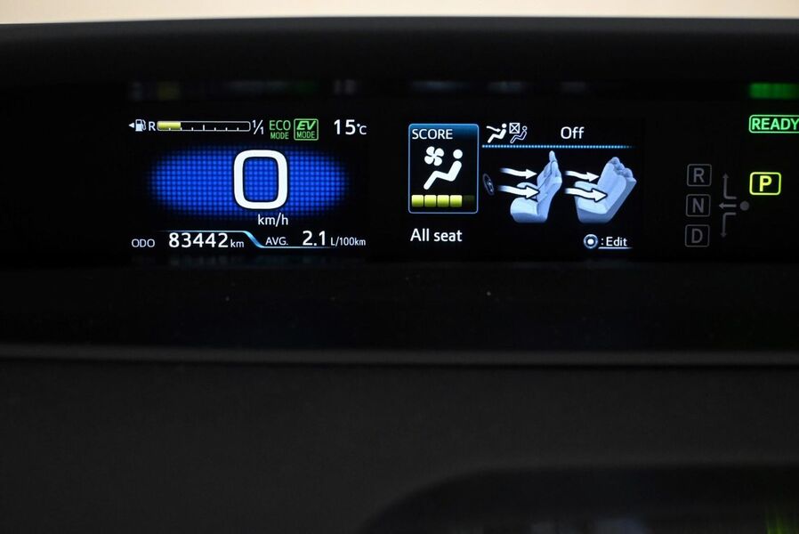 Toyota Prius Plug-in vaihtoauto