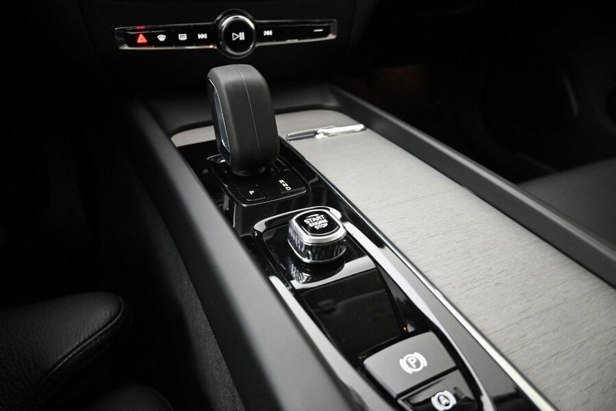 Volvo V60 Cross Country vaihtoauto