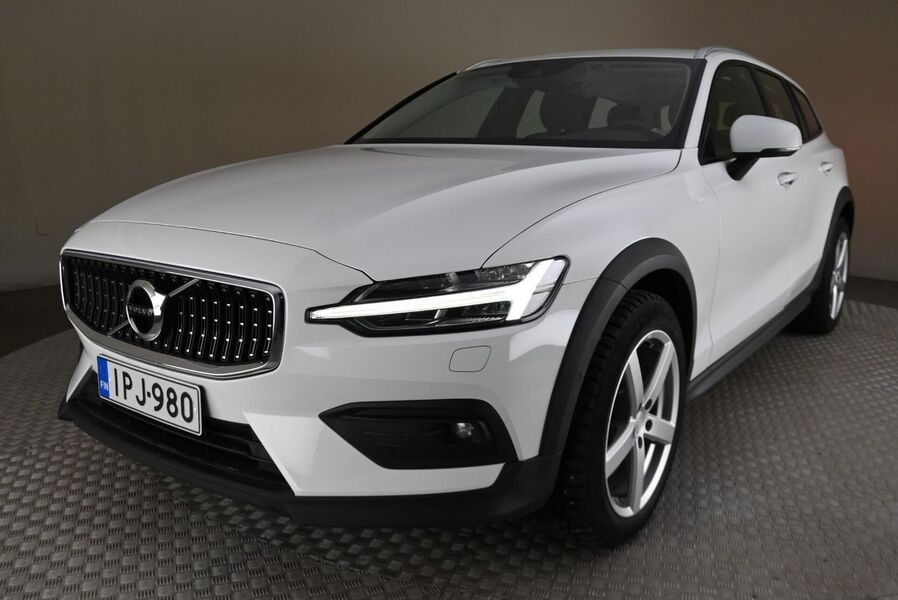 Volvo V60 Cross Country vaihtoauto