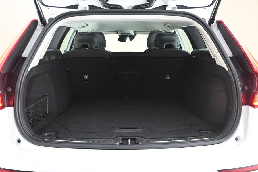 Volvo V60 Cross Country vaihtoauto