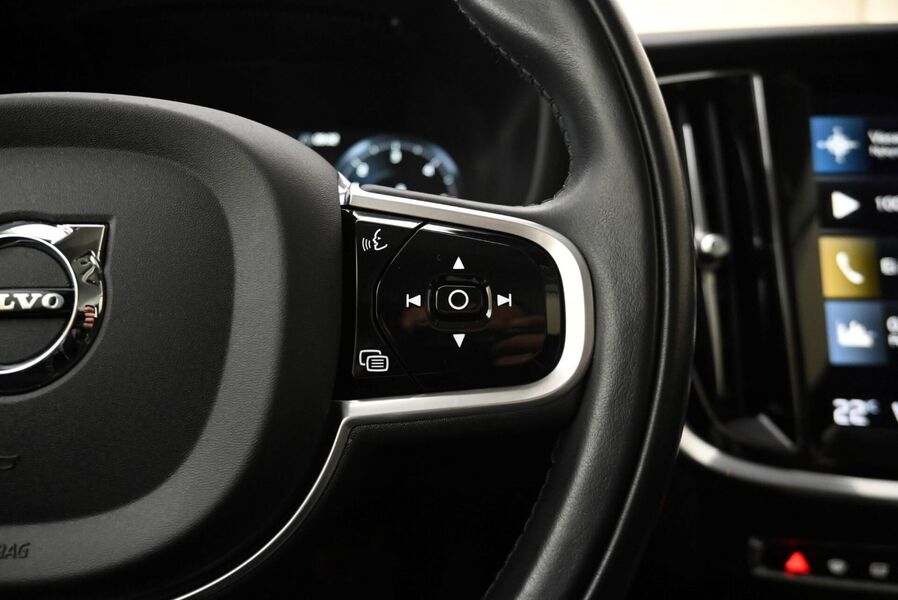 Volvo V60 Cross Country vaihtoauto