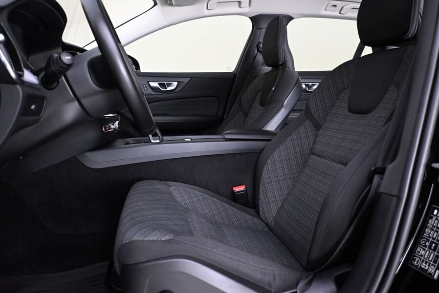 Volvo V60 Cross Country vaihtoauto