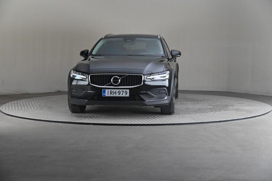 Volvo V60 Cross Country vaihtoauto