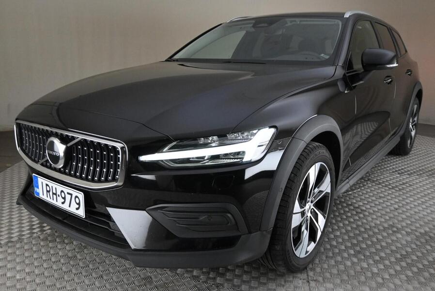 Volvo V60 Cross Country vaihtoauto