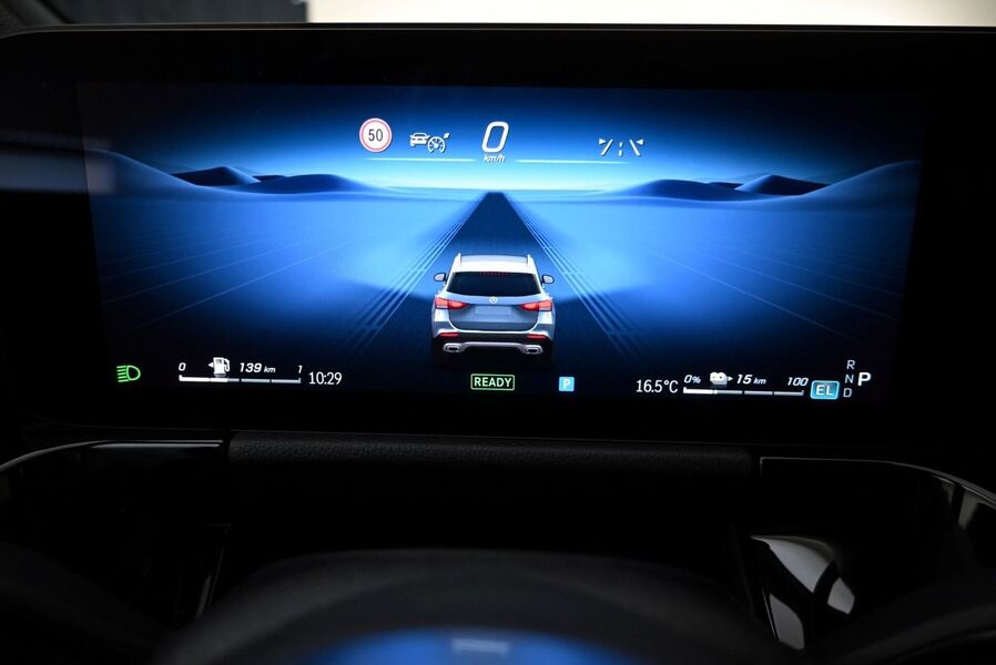 Mercedes-Benz GLA vaihtoauto