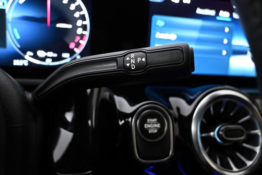 Mercedes-Benz GLA vaihtoauto