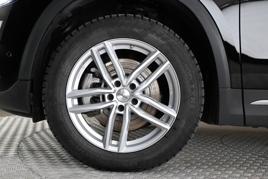 Mercedes-Benz GLA vaihtoauto