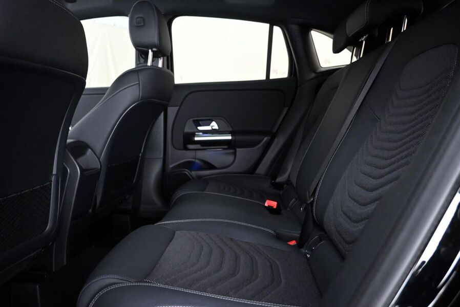 Mercedes-Benz GLA vaihtoauto