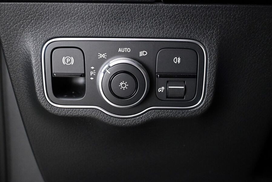 Mercedes-Benz GLA vaihtoauto