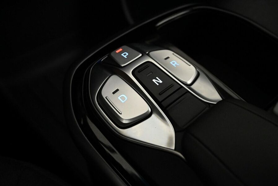 Hyundai IONIQ electric vaihtoauto