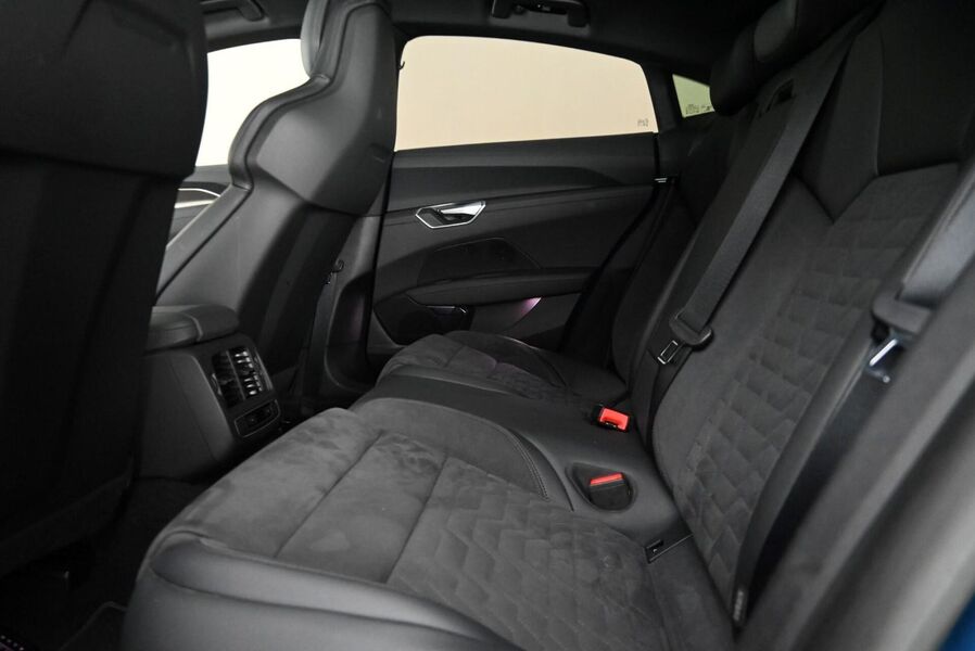 Audi e-tron GT vaihtoauto