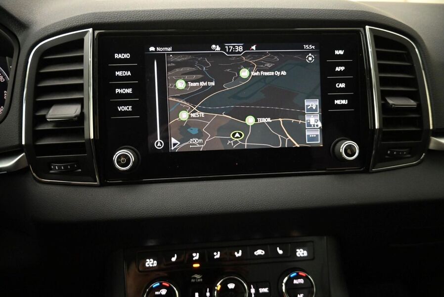 Skoda Karoq vaihtoauto